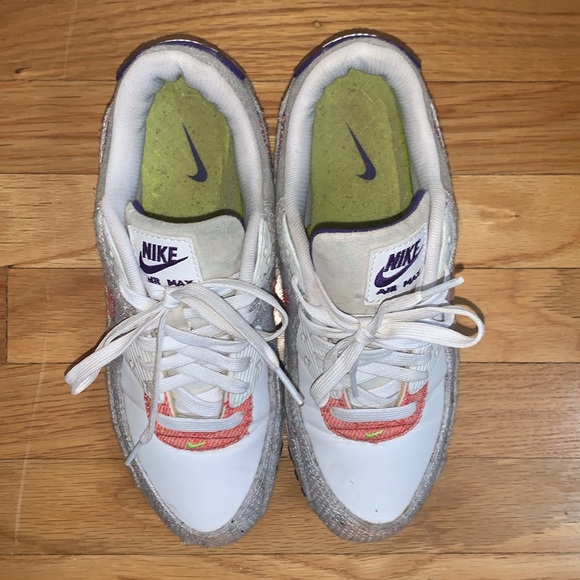 Unique Nike Air Max 90 “Court Purple” with recycled materials - Picture 3 of 9